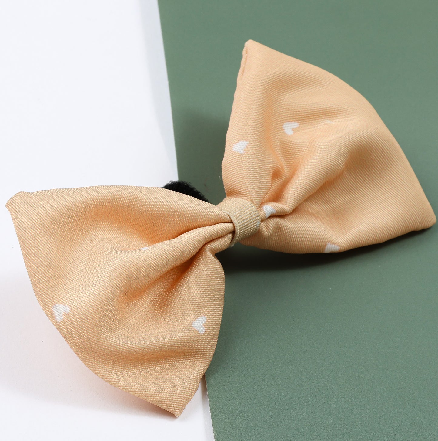Gold Digger - Bow Tie